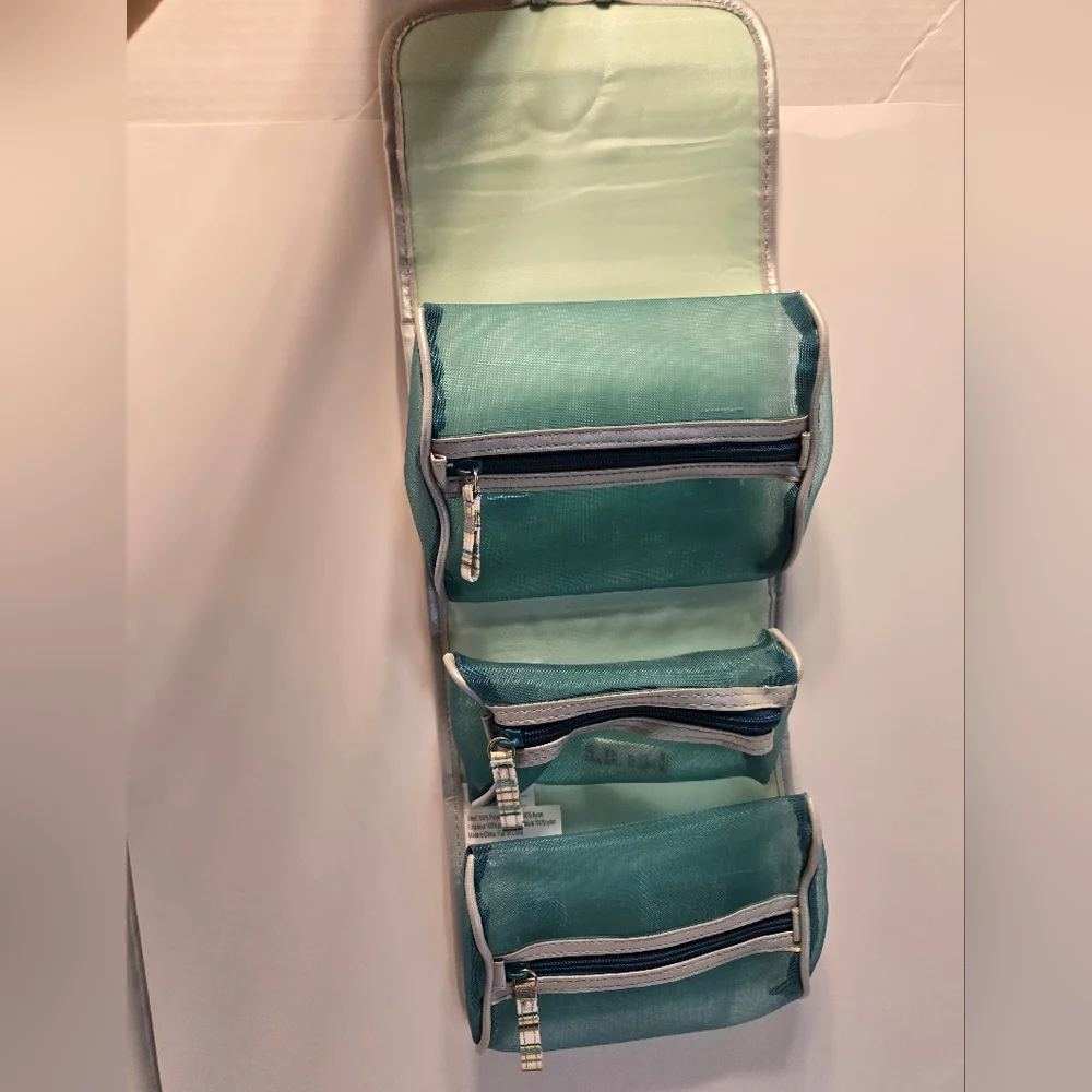 Avon vintage toiletry Travel bag